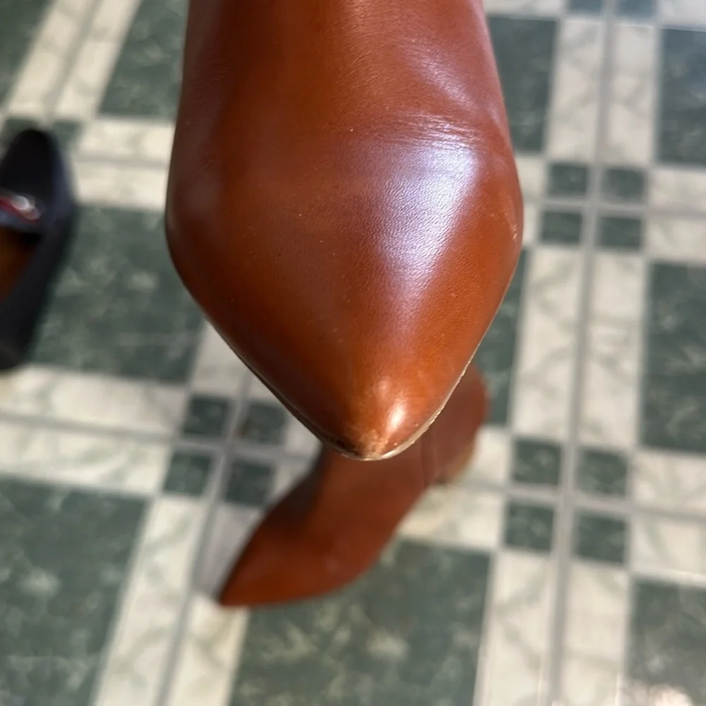Steve Madden Brown Cashew Upper Leather Block Heel Bootie Size 11